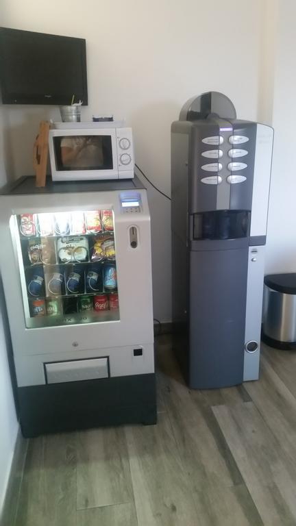 Hostal Badalona Buitenkant foto