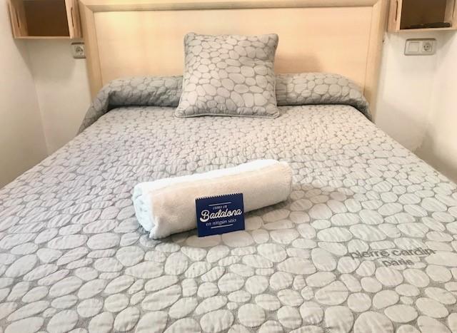Hostal Badalona Buitenkant foto