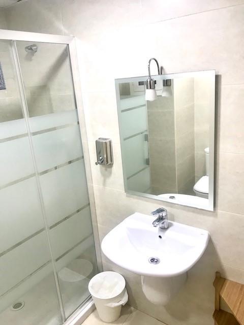 Hostal Badalona Buitenkant foto